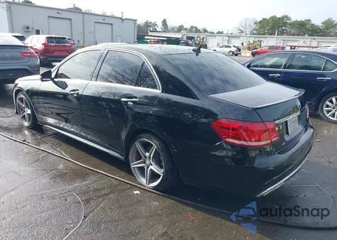 2014 Mercedes-Benz E 350 z USA, uszkodzony, nr VIN WDDHF5KB8EA812344